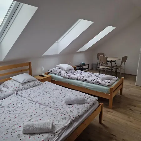 Mura Regnum Panzio Bed & Breakfast